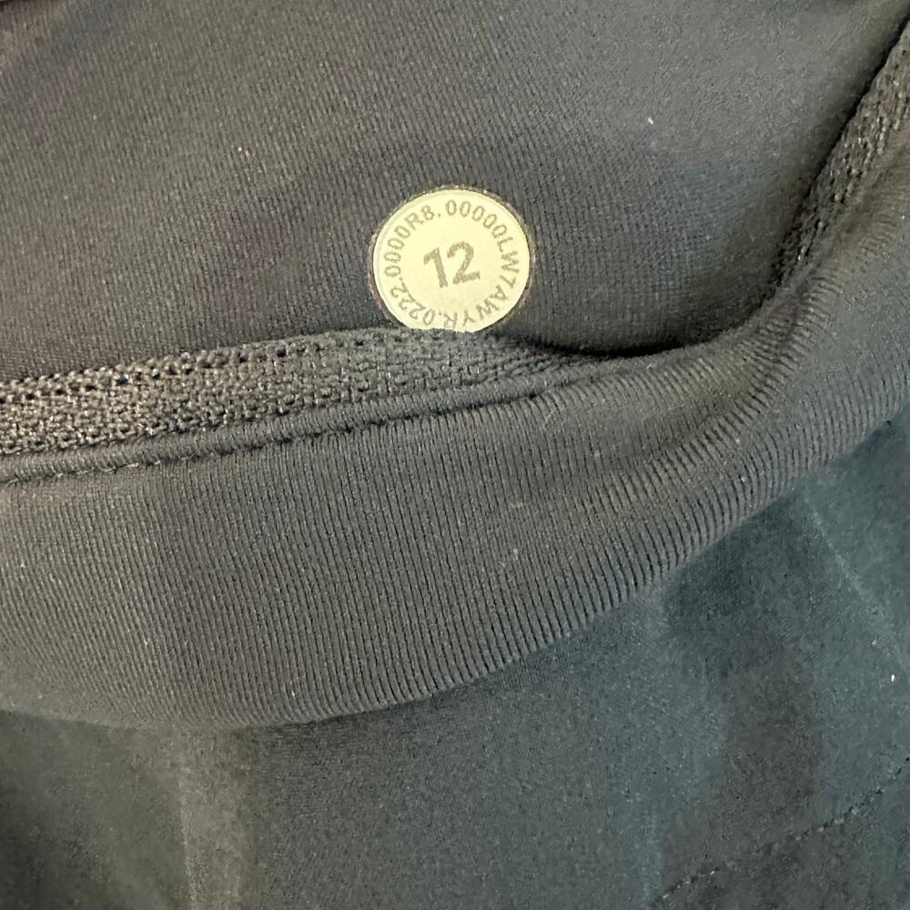 Lululemon Navy Athletic Shorts Size 12 Women's Built-In Liner - Picture 8 of 10